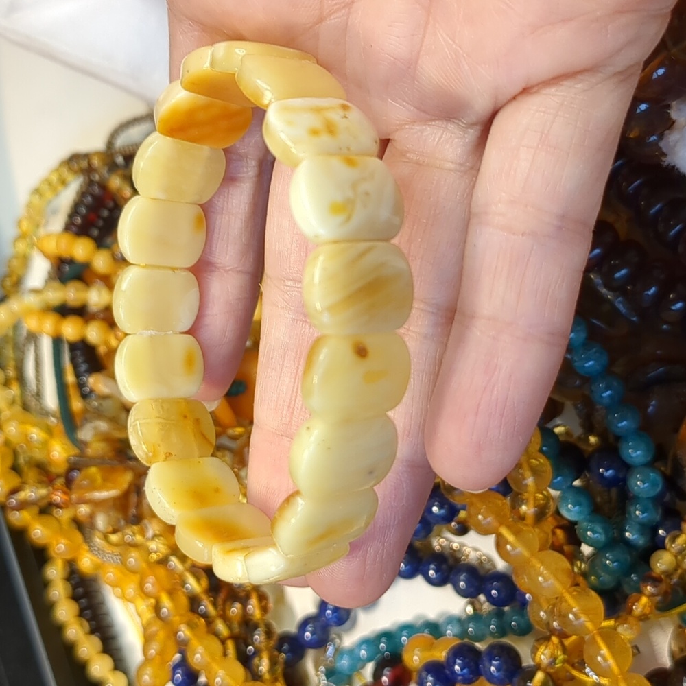 112 Real Butterscother Amber bangle